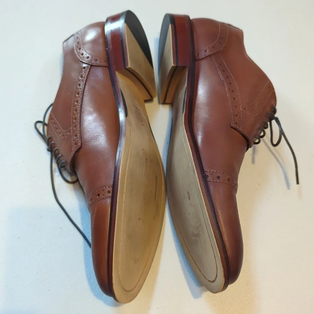 Joseph Abboud, Cognac /saddle color tie Oxford leather shoes. Sz 11